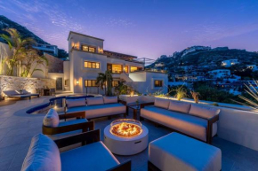 Casa La Piñata 7BR - Concierge and Maid Included
